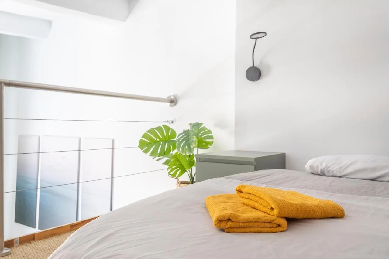 Duplex Lumineux Centre Ville Экс-ан-Прованс 0*,  Франция