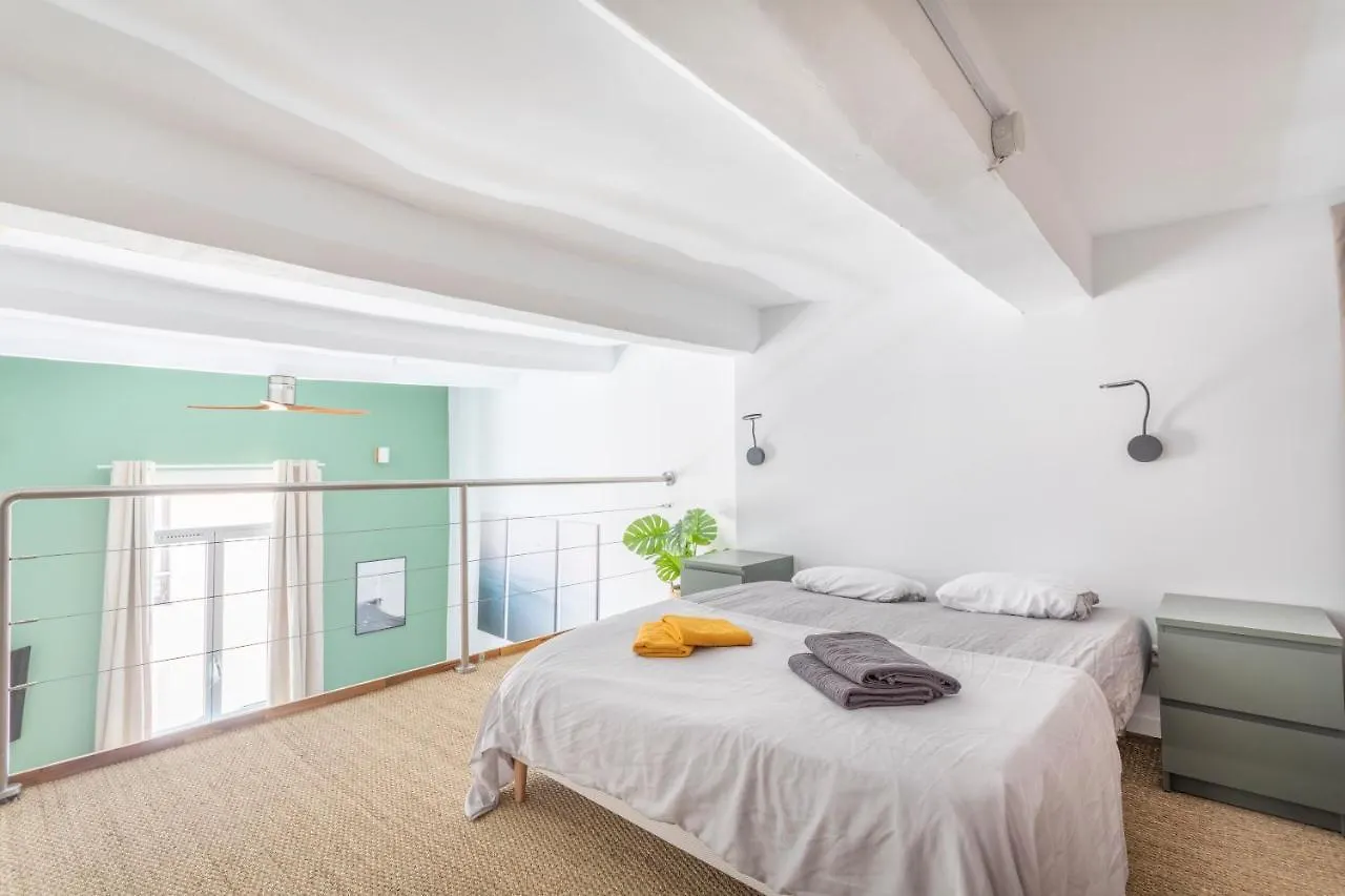Апартаменты Duplex Lumineux Centre Ville Экс-ан-Прованс